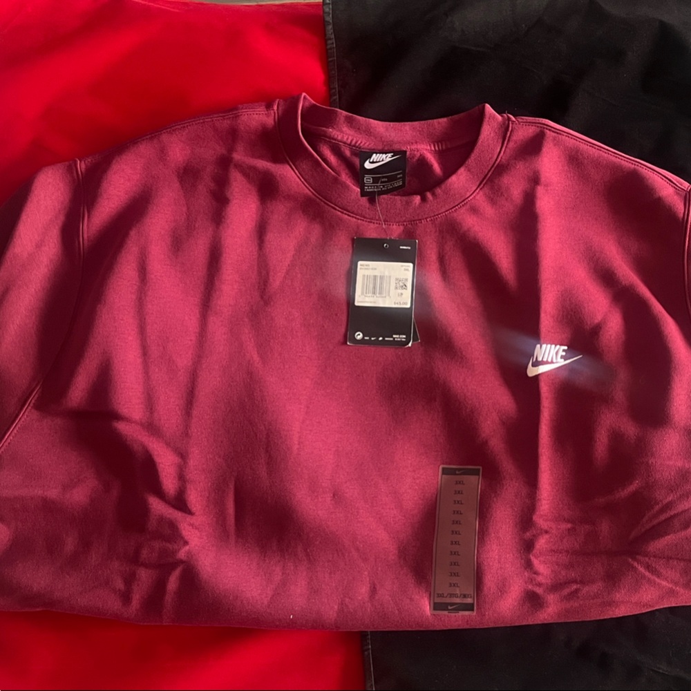 Nike Men's 3XL Burgundy Shirt